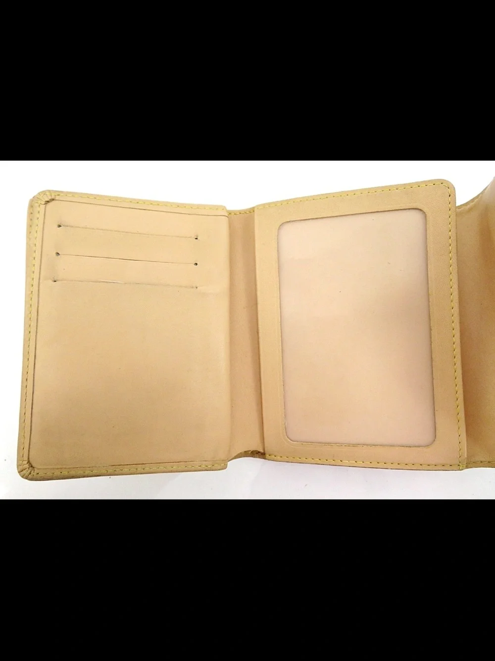 Louis Vuitton compact louis